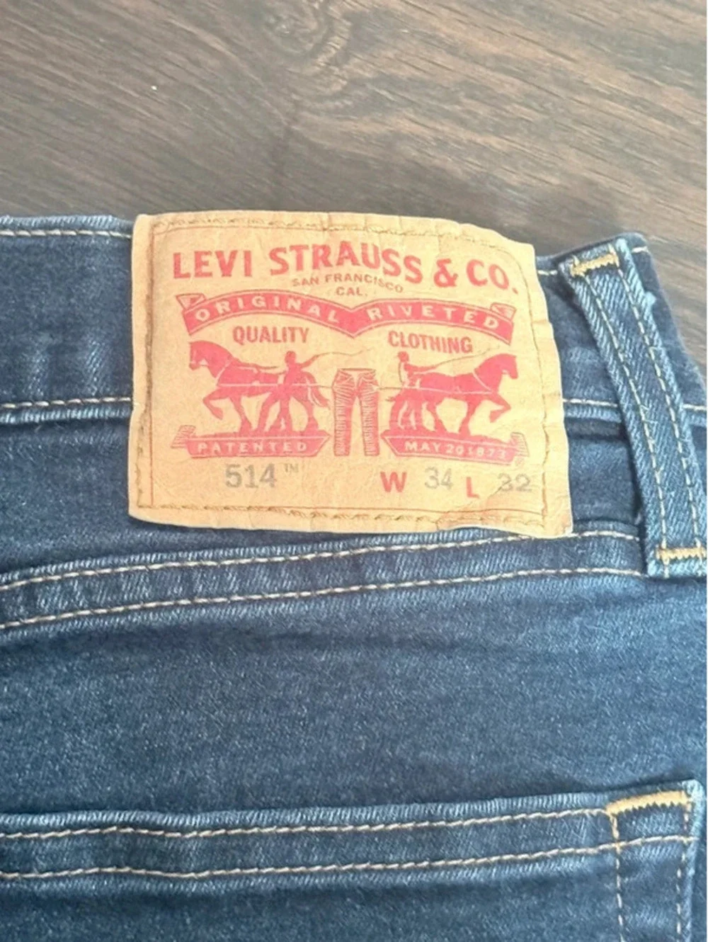 Levi’s 514 Men’s Jeans 34x32 Straight Fit Denim 222